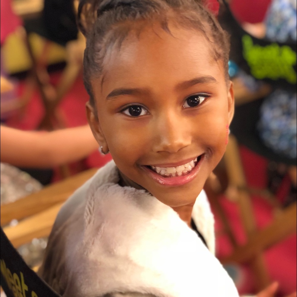 Meet your Posher, Pamela